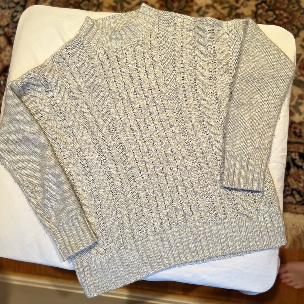 Banana Republic Cozy Gray Cable-knit Sweater